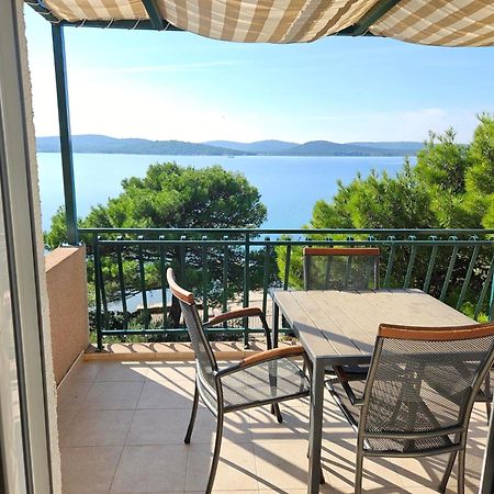 Apartments Mara Pirovac Εξωτερικό φωτογραφία