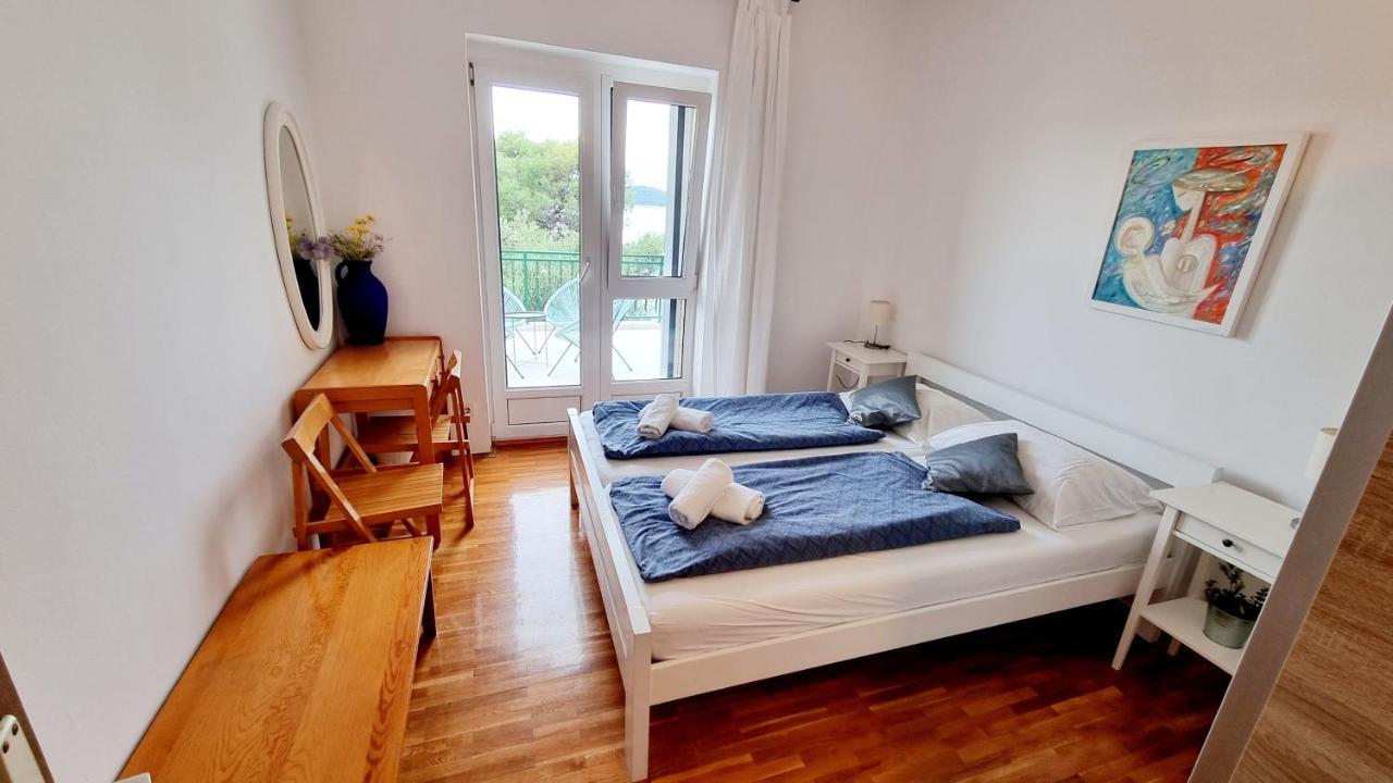 Apartments Mara Pirovac Εξωτερικό φωτογραφία