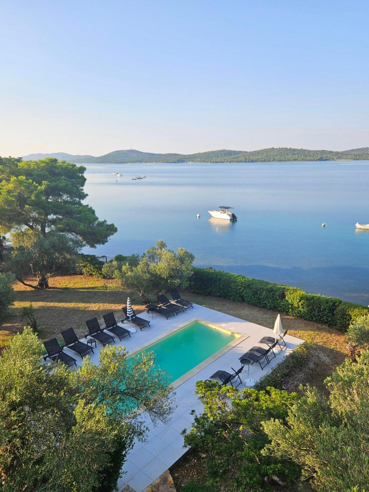 Apartments Mara Pirovac Εξωτερικό φωτογραφία