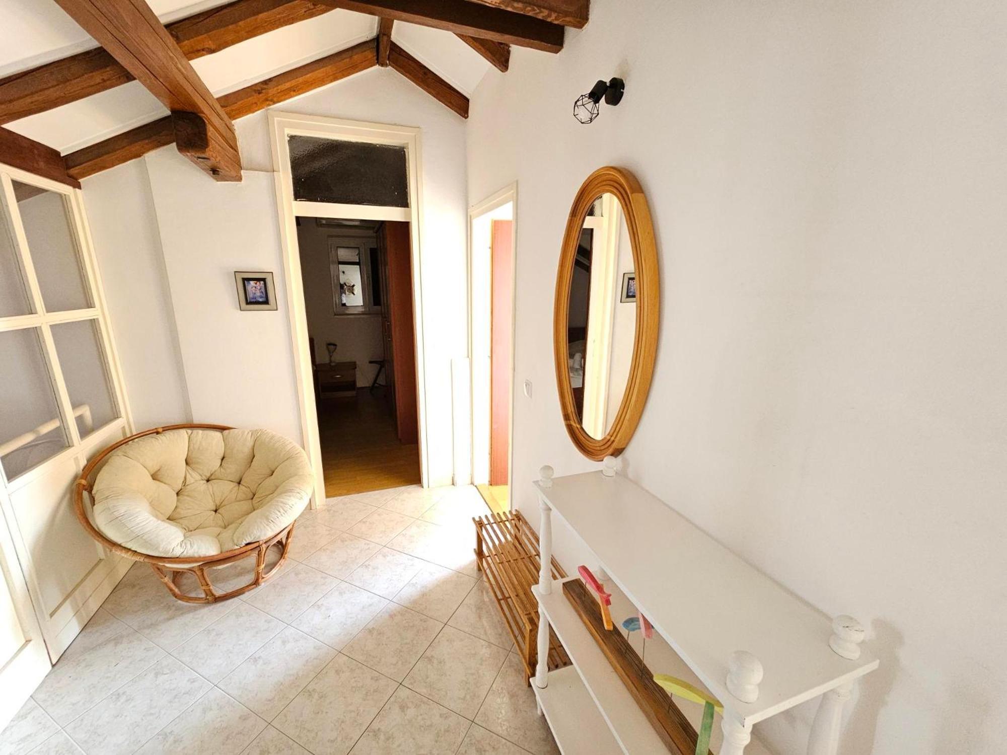Apartments Mara Pirovac Εξωτερικό φωτογραφία